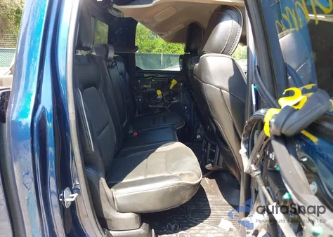 2019 Ram 1500 Laramie 4X4 6'4 Box из США, поврежденный, VIN 1C6SRFDT5KN638425